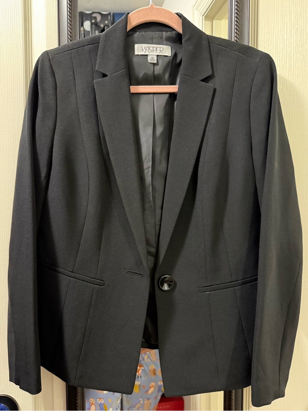 Kasper Black Single-Button Notched Lapel Blazer